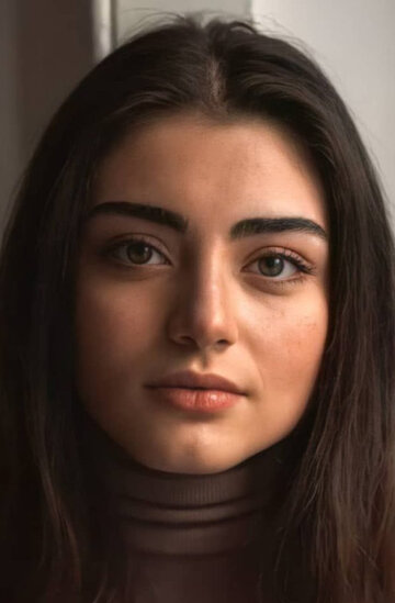 Özge Törer